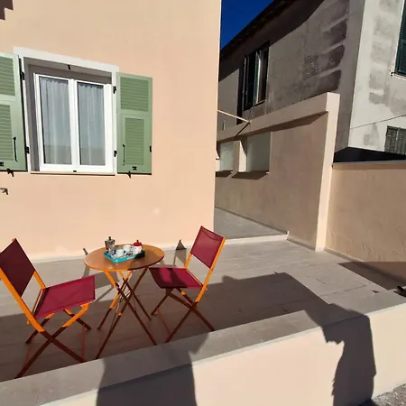 Casa Silvia 아파트 *