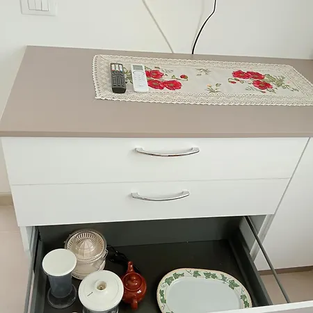 アパート Casa Silvia ヴェンティミーリア