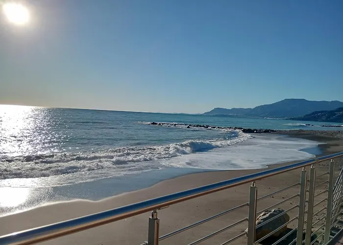 Casa Silvia アパート *